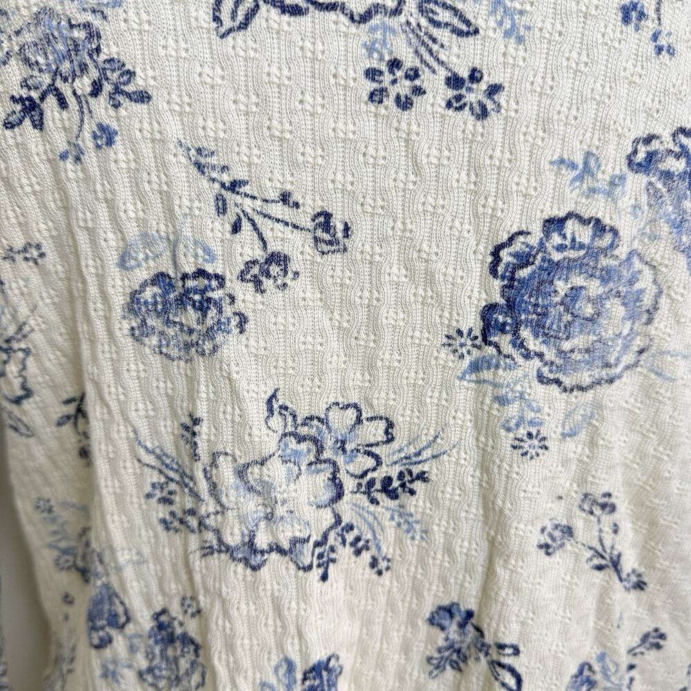 We The Free Clover Printed Thermal Blue Floral Lettuce Hem Womens S Granola girl - Picture 6 of 9